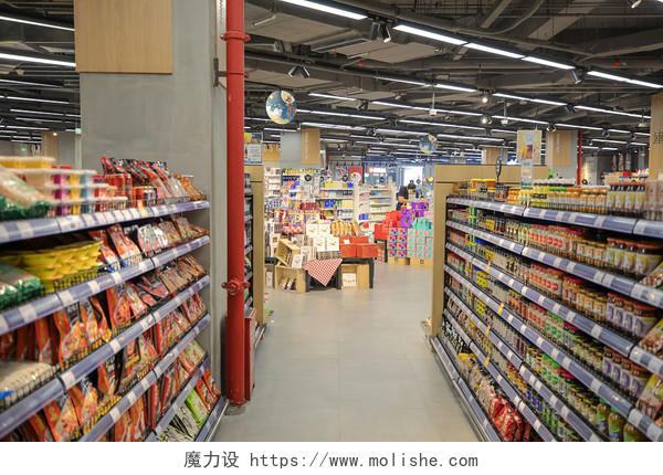 实拍超市大型超市超市内景超市商品大空间画面超市货架